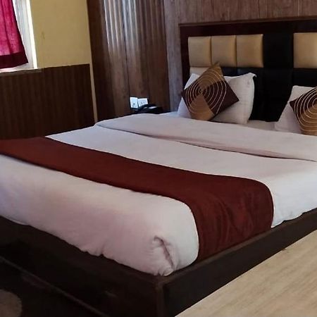 Hotel Apsara , By Soank Hospitality Haridwār Esterno foto