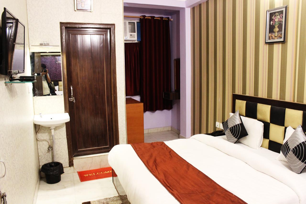Hotel Apsara , By Soank Hospitality Haridwār Esterno foto